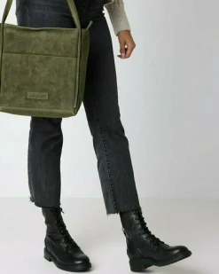 Umhangetasche Aus Gewachstes Wildleder Olivgrun